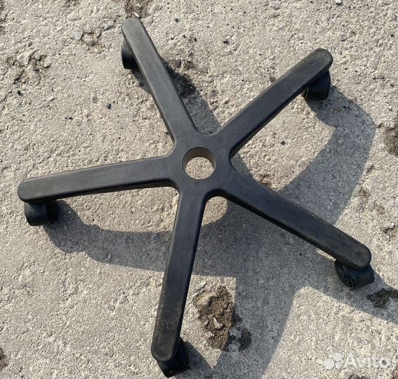 Крестовина для компьютерного кресла