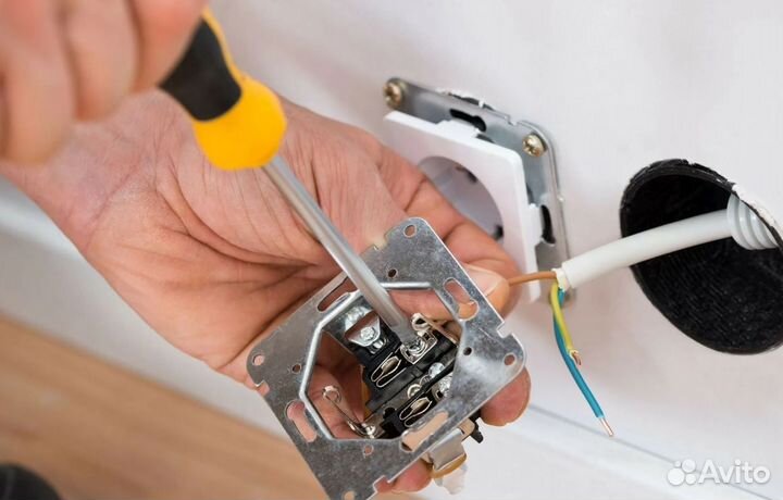 Электрик. Замена розеток