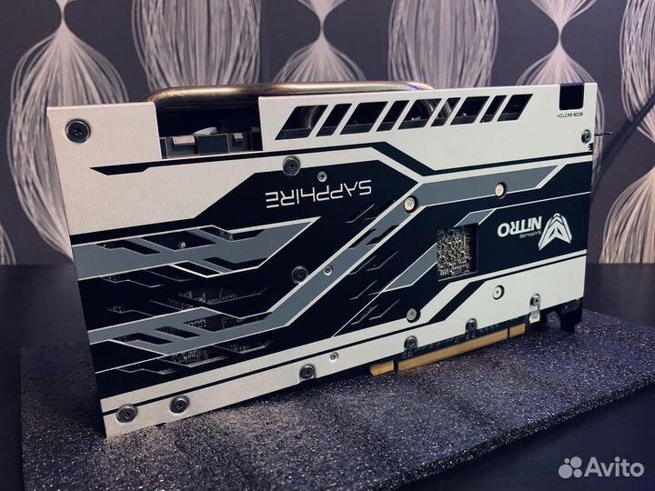 Видеокарта RX570 8GB Sapphire nitro+