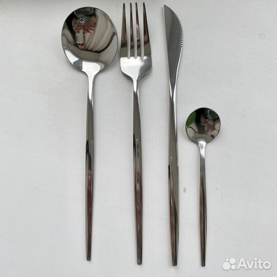 Набор столовых приборов 24 предмета на 6 персон