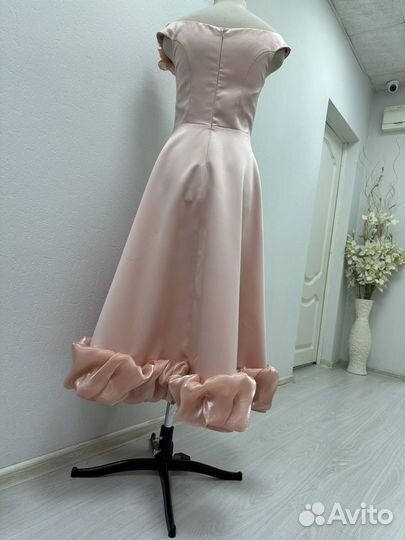 Розовое Вечернее платье миди 42 на выпускной