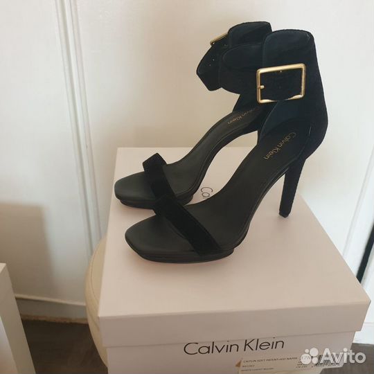 Босоножки новые размер 37