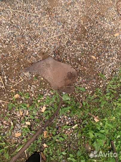 Плуг окучник ручной