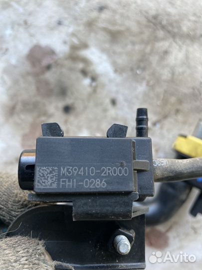 Патрубок егр,клапан электромагнитный Кия 2.2л D4HE