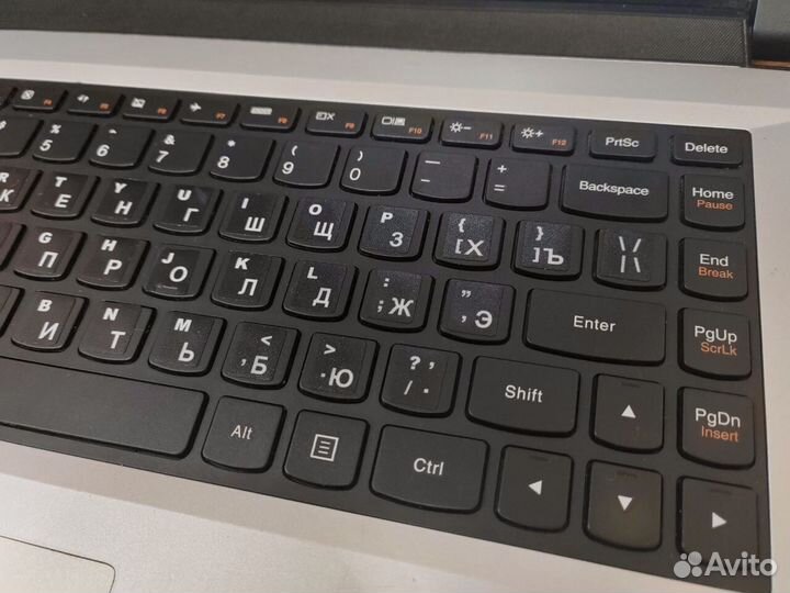 Ноутбук Lenovo с процессором i5 для игр Обмен