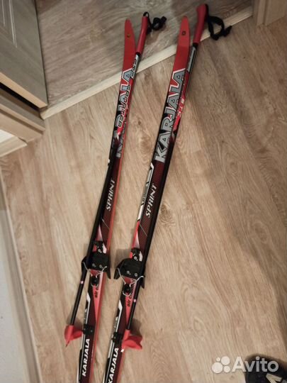 Беговые лыжи