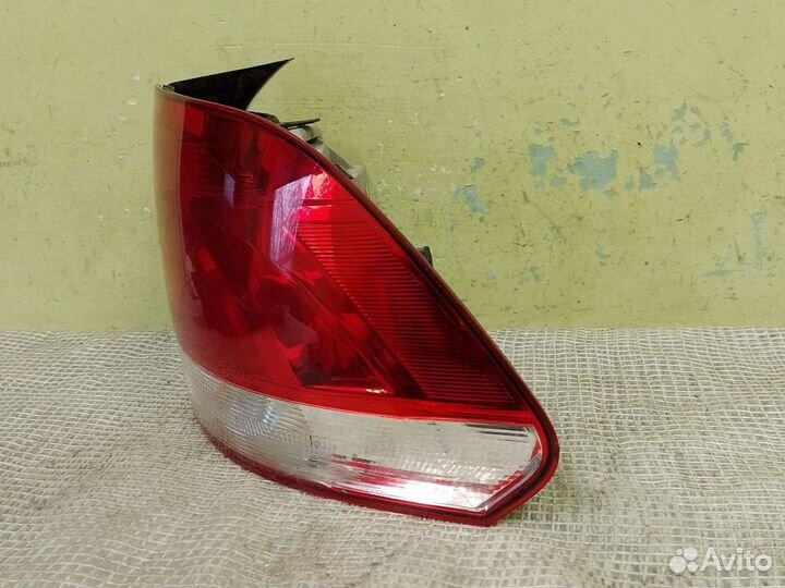 Фонарь правый задний Поло 5