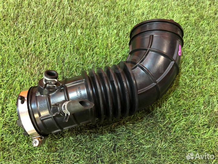 Патрубок воздушного фильтра Honda Stepwgn RG1/RG2