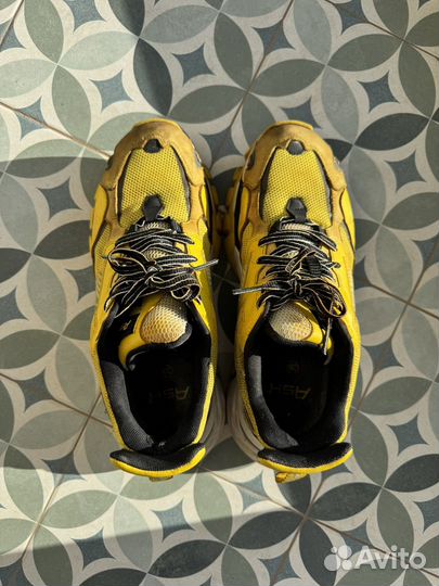 Кроссовки ASH желтые