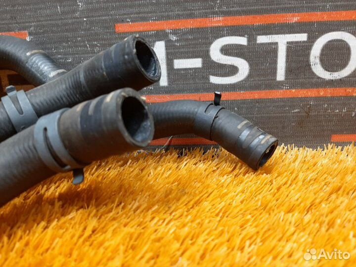 Патрубок системы охлаждения Audi A3 8P caxc 2009