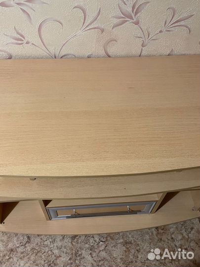 Тумба под телевизор