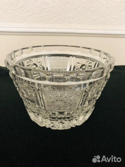 Хрустальные вазы