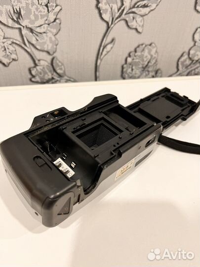 Пленочный фотоаппарат Elenderg