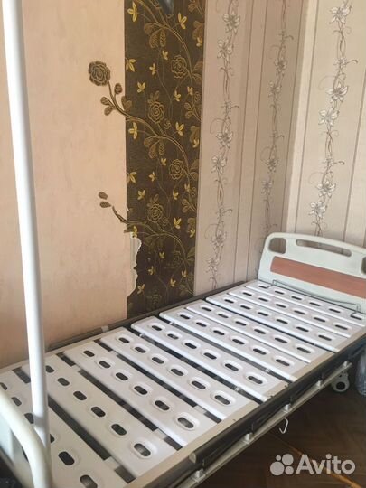 Кровать медицинская