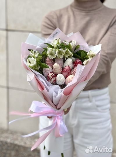 Букет из клубники в шоколаде