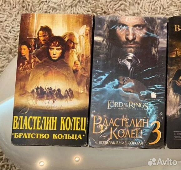 VHS+DVD Видеокассеты и двд диски