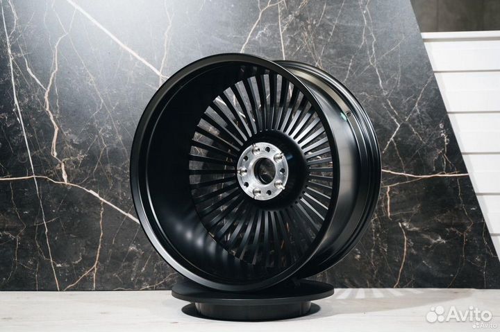 Кованные диски R22 BMW M2