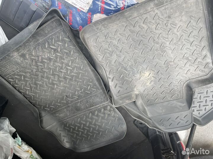 Коврики резиновые bmw х5 е53