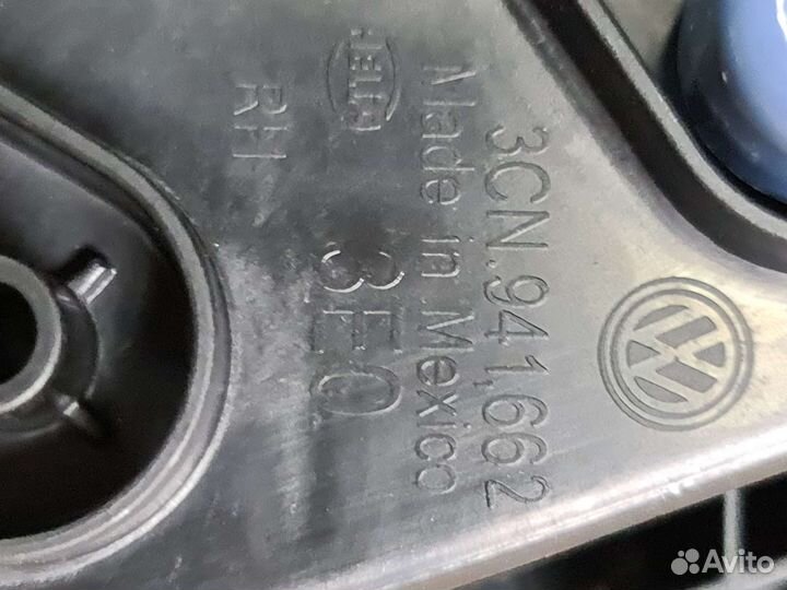 В наличии Противотуманная фара правая (птф)