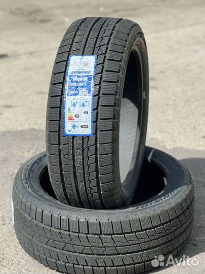 Sunwide Snowide 215/55 R17 120U