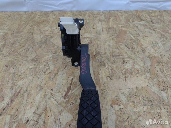 Педаль газа Volkswagen Touareg 7L6 BAR