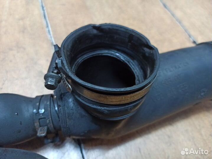 Патрубок воздушного фильтра Opel Corsa D Z12XEP