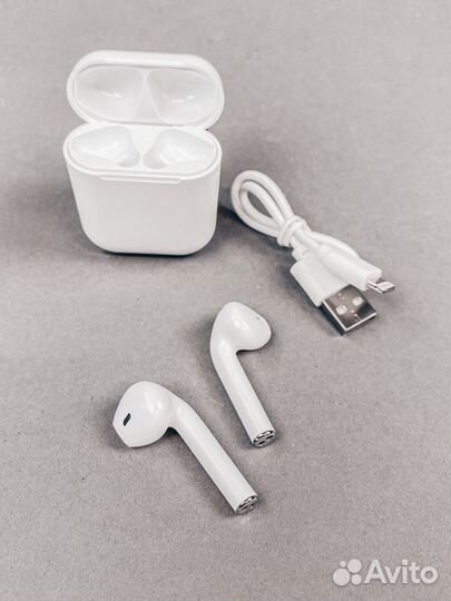 Беспроводные наушники airpods