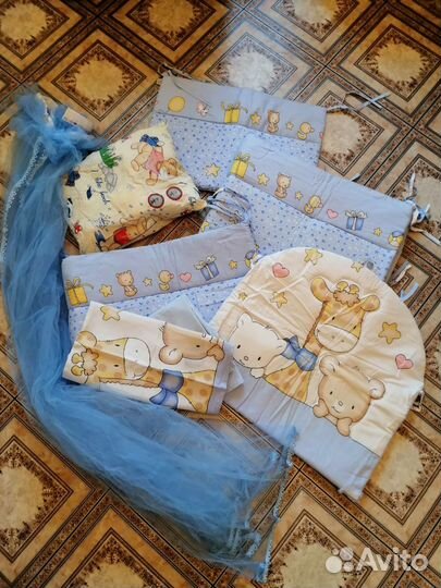 Бортики и балдахин в кроватку