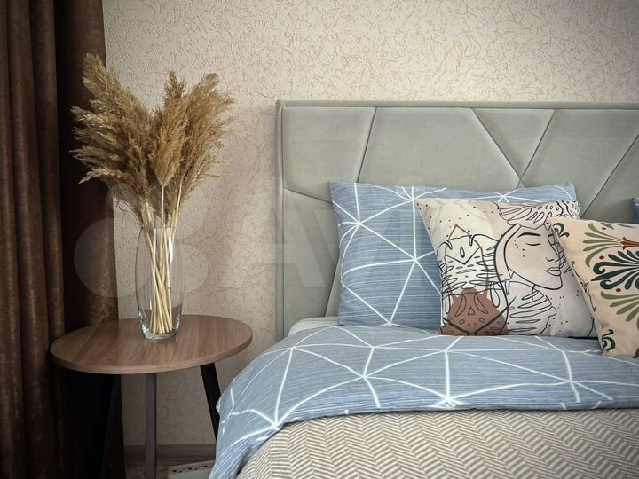 2-к. квартира, 86 м², 13/17 эт.