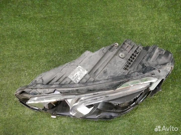 Фара левая Mercedes-Benz GLE