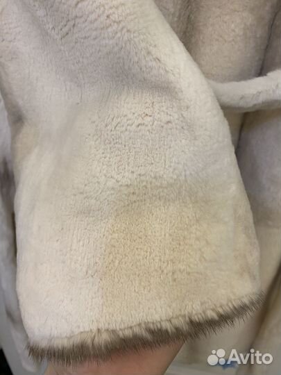 Шуба мутоновая 44 46 с капюшоном и норкой