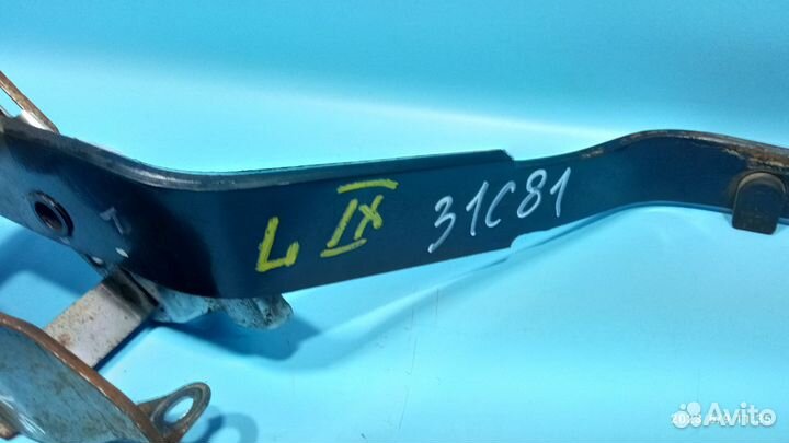 Педаль сцепления для Mitsubishi Lancer 9