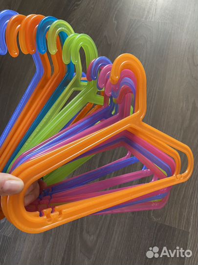 Вешалки плечики IKEA детские