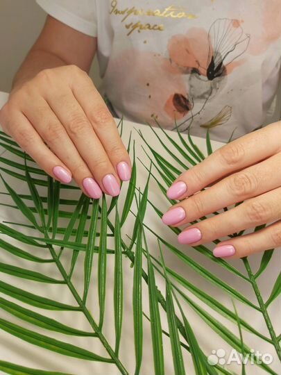 Маникюр с покрытием гель-лак