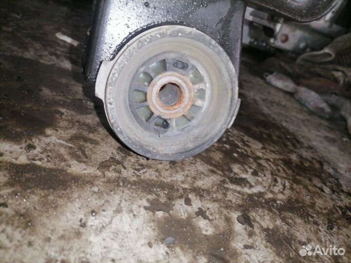 Подрамник передний Opel Astra J A14NET 2013