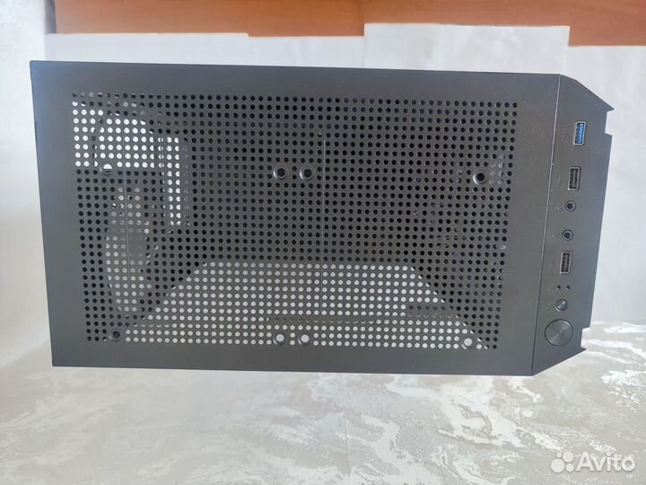 Корпус Powercase Mistral T4B (Скупка Трейд-ин)