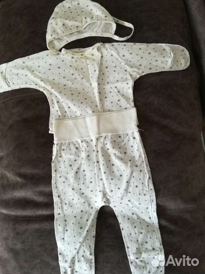 Конверт на выписку + комплект одежды для мальчика