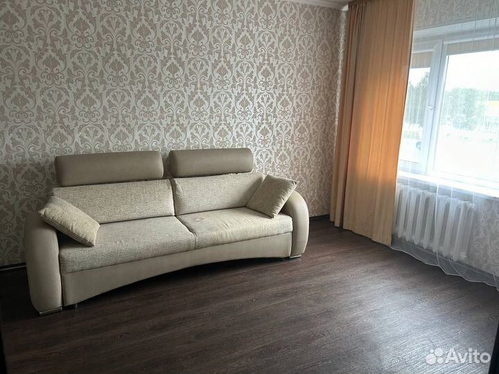Продам шкаф и диван