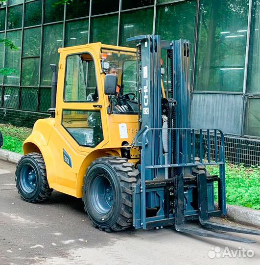 Вилочный погрузчик CHL CPCD30, 2023