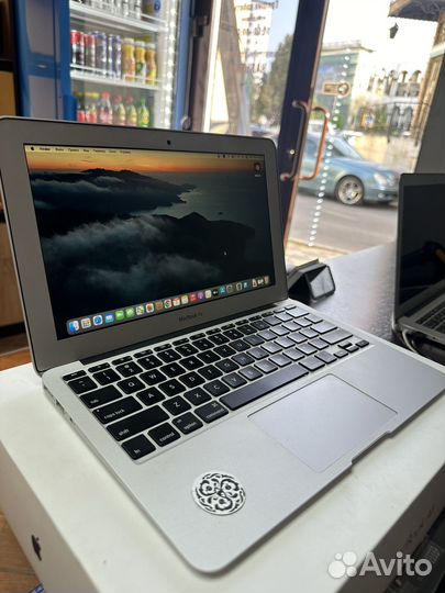 Macbook air 11