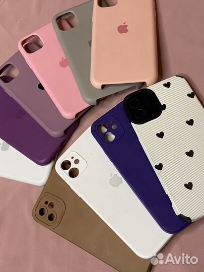 Чехлы на iPhone 11