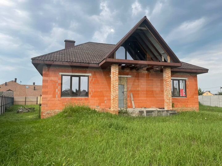 Дом 210 м² на участке 16 сот.