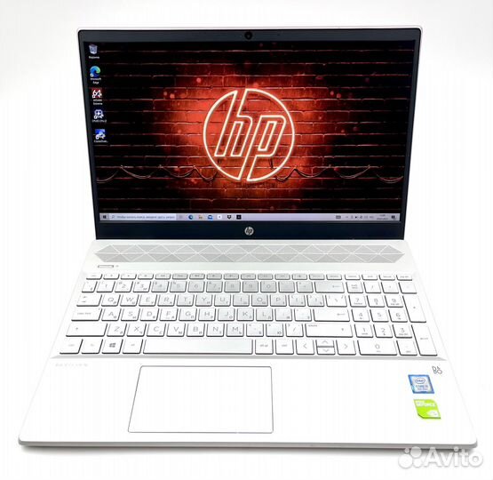 HP Pavilion Laptop 15“ IPS i5/8Gb/MX130/SSD/HDD