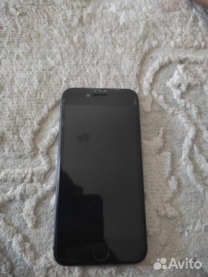 iPhone 8 64 гб