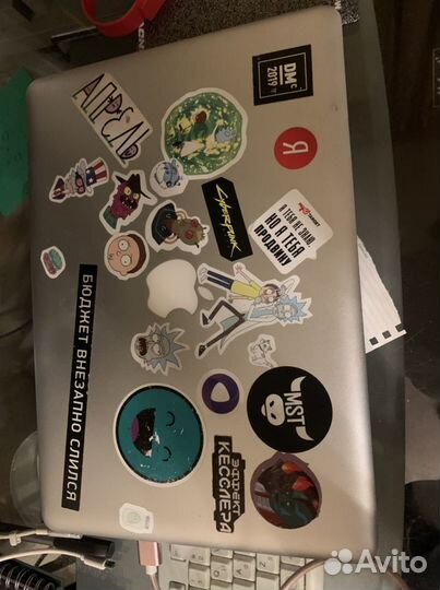 Apple MacBook Pro 13.3 mid 2010 + SSD 250 +4gb RAM