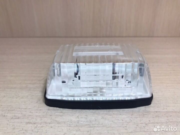 Фонарь габаритный прицепа FT-006 B белый fristom