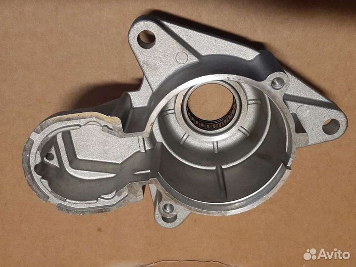 Крышка стартера VW 1.9D 2.4D 2.5TDi 2.5