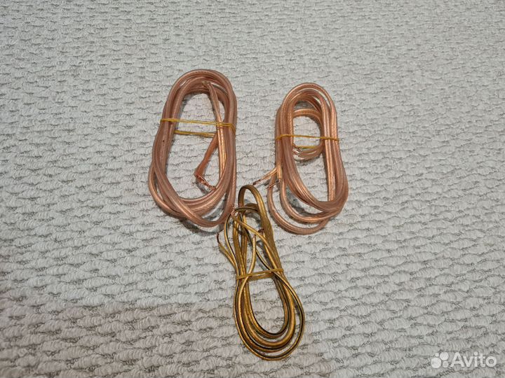 Акустический кабель Monster Cable