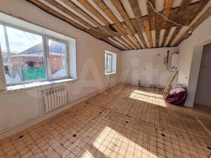 Дом 95,7 м² на участке 6 сот.