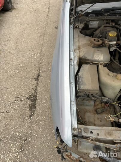 Крыло переднее правое Nissan Cedric Y33 gloria